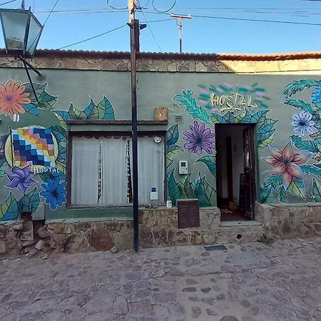 Hostal Amalaya Bed & Breakfast Humahuaca Bagian luar foto